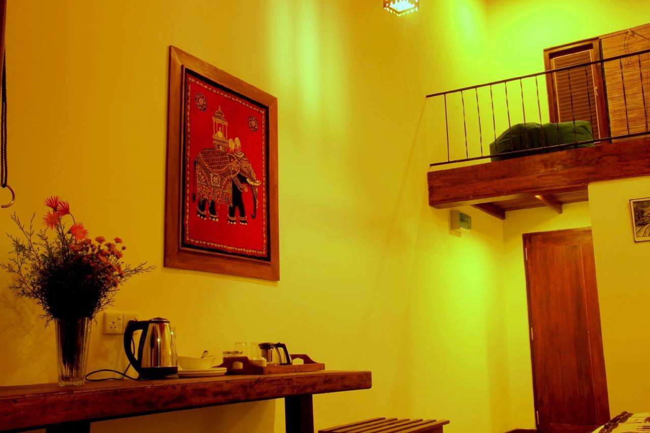 Rowinrich Cottages Ella Luaran gambar
